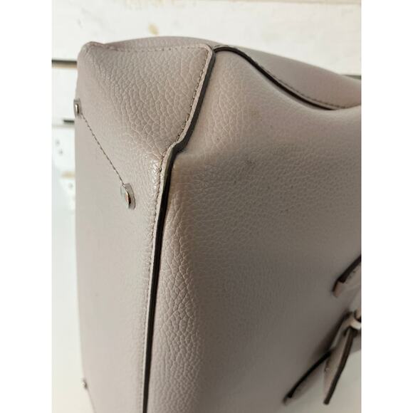 KATE SPADE GRAY PEBBLED LEAHTER WHTIE TRIM SMALL HANDBAG - Picture 10 of 16